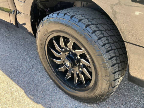 2019 Nissan Titan SV