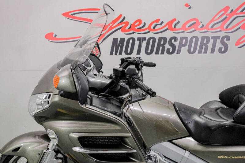 2004 Honda Gold Wing