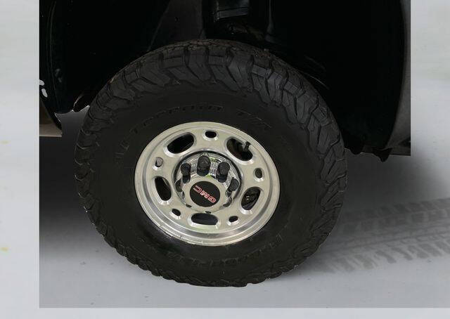 2004 GMC Sierra 2500HD
