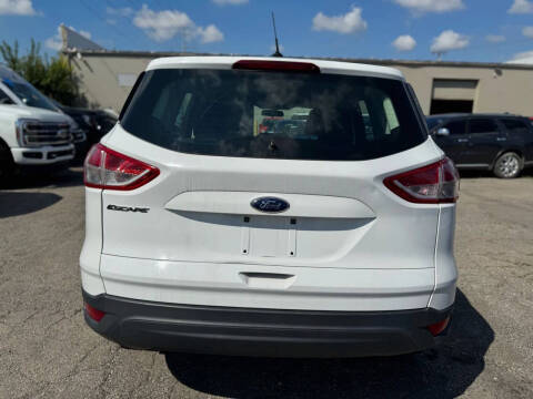 2013 Ford Escape S