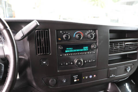 2023 Chevrolet Express 2500