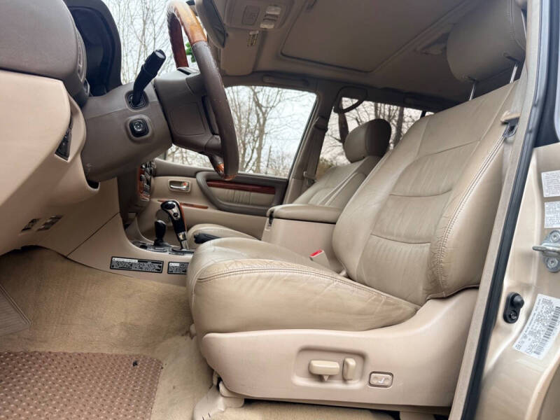 2001 Lexus LX 470