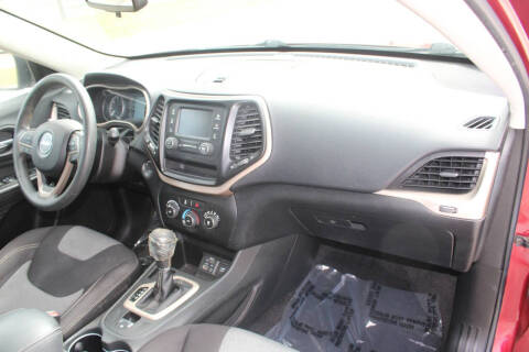 2014 Jeep Cherokee Sport