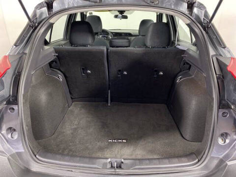 2020 Nissan Kicks S