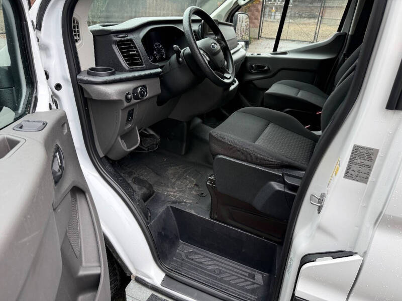 2023 Ford Transit 250