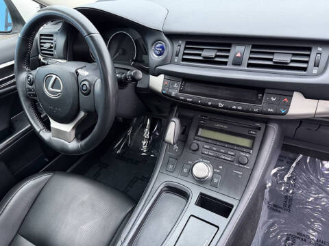 2015 Lexus CT 200h