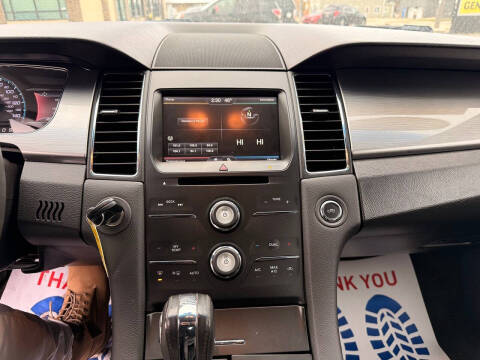 2014 Ford Taurus SEL