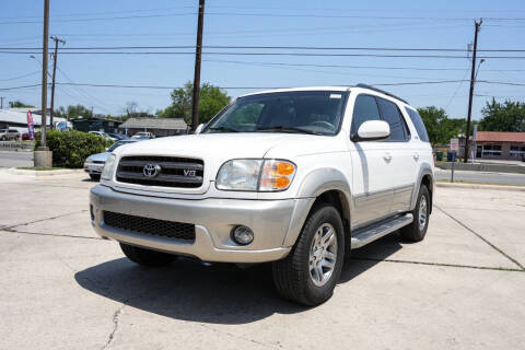 2004 Toyota Sequoia SR5