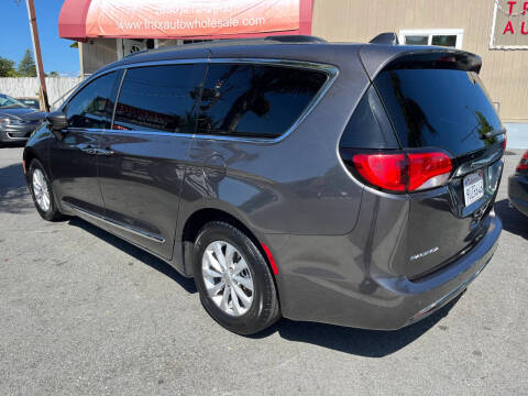 2017 Chrysler Pacifica