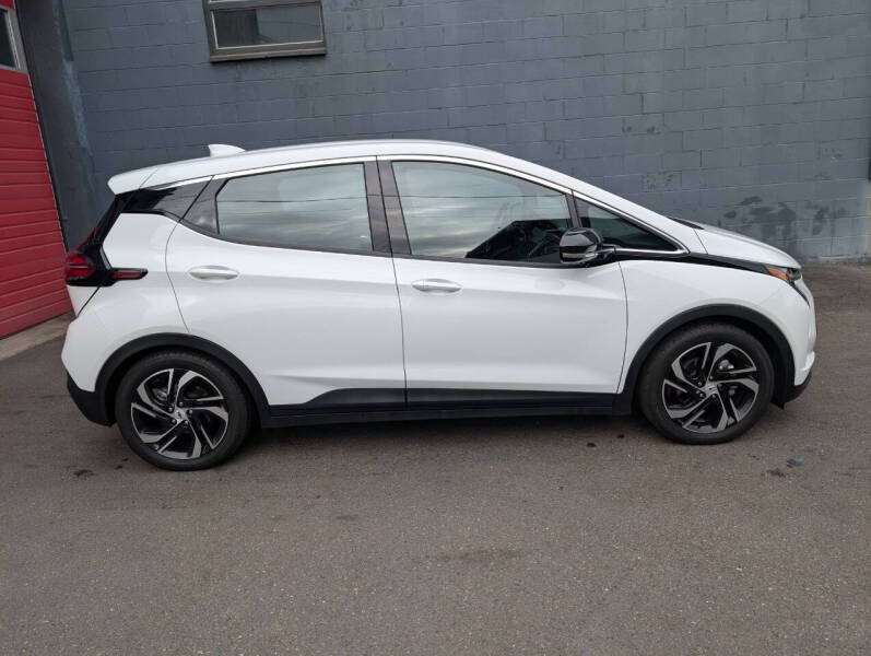 2022 Chevrolet Bolt EV 2LT