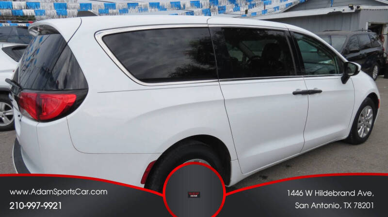 2019 Chrysler Pacifica L