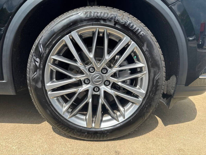 2023 Acura MDX SH-AWD w/Advance