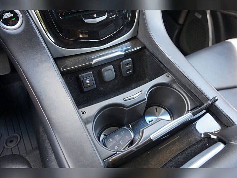 2019 Cadillac Escalade Platinum