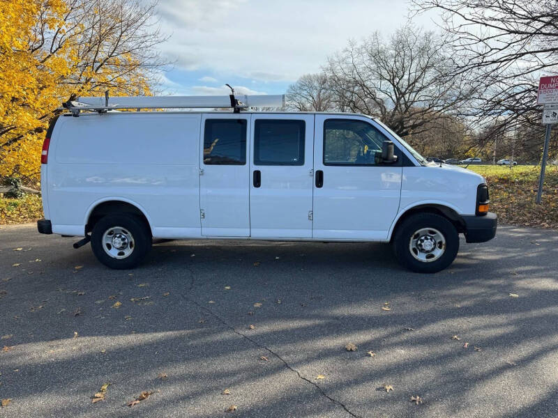 2016 Chevrolet Express 3500