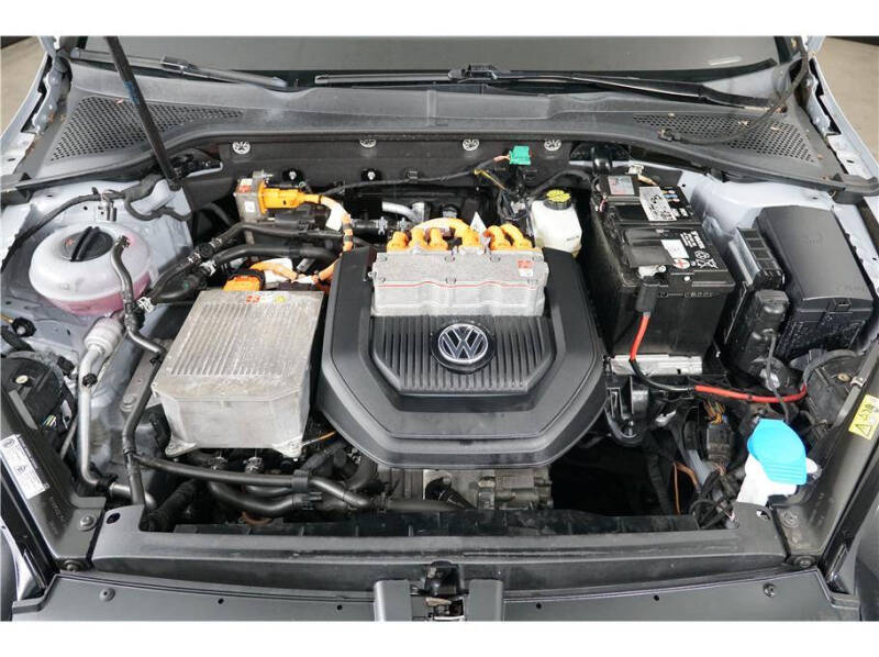 2016 Volkswagen e-Golf SE