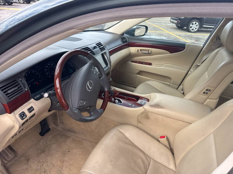2007 Lexus LS 460