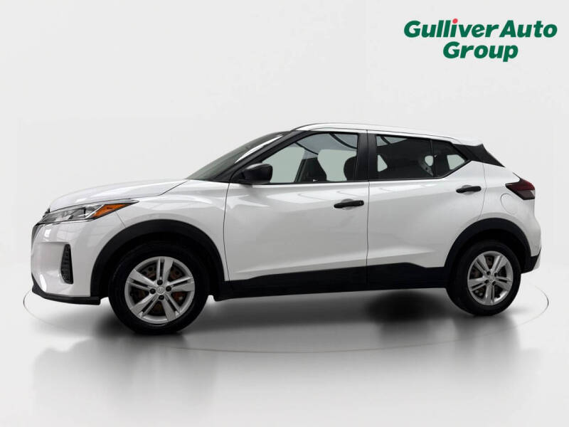 2023 Nissan Kicks S