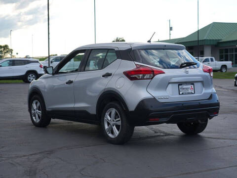 2020 Nissan Kicks S