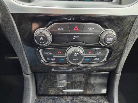 2019 Chrysler 300 Limited