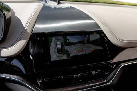 2026 Aston Martin DBX 707