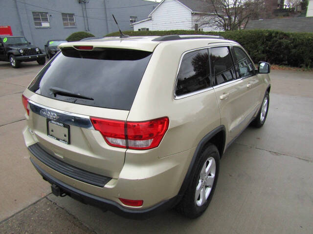 2011 Jeep Grand Cherokee for sale at Joe s Preowned Autos in Moundsville, WV