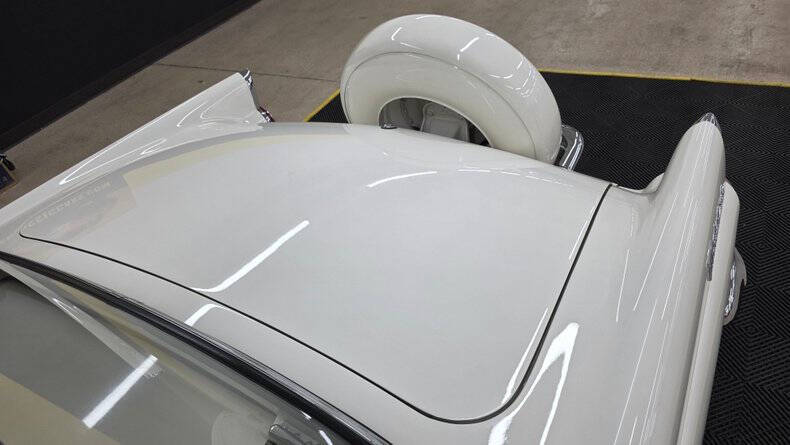 1956 Ford Thunderbird