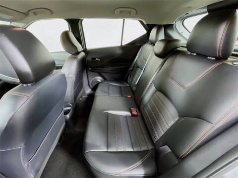 2019 Nissan Kicks SR