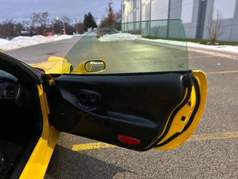 2004 Chevrolet Corvette