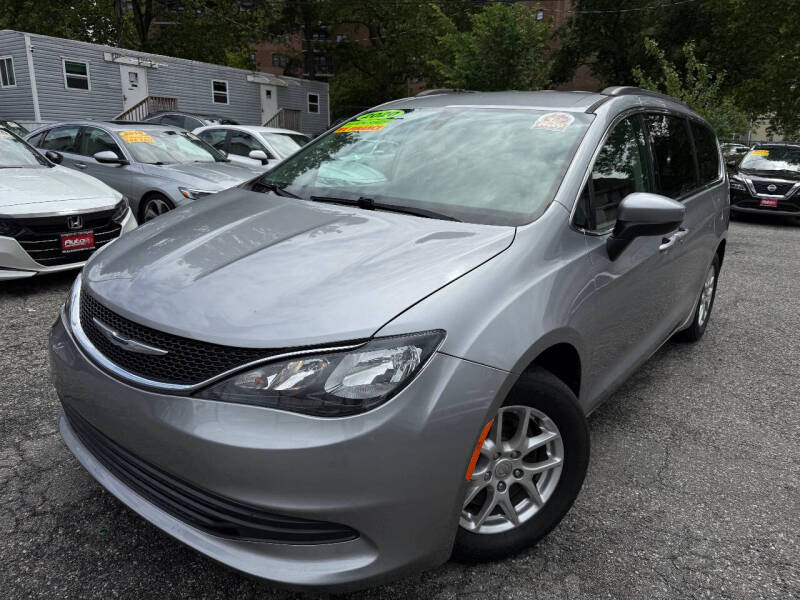 2020 Chrysler Voyager LXi