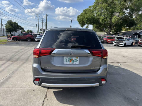 2016 Mitsubishi Outlander ES