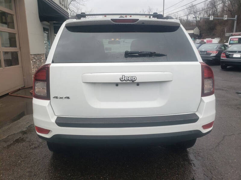 2016 Jeep Compass Sport