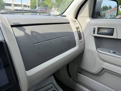 2009 Ford Escape XLT