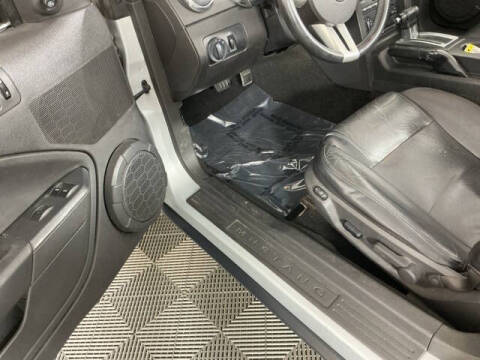 2007 Ford Mustang V6 Deluxe