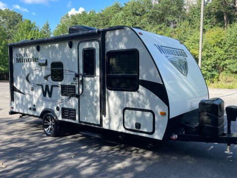 2018 Winnebago Micro Minnie 1700BH