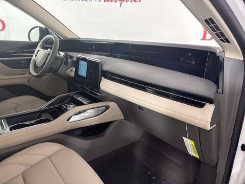 2025 Lincoln Nautilus Hybrid Premiere