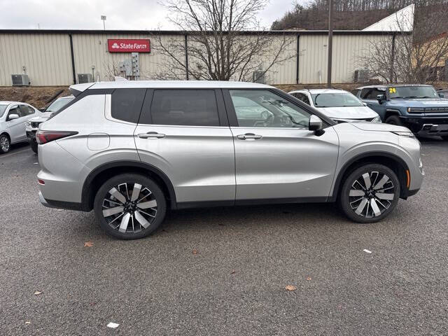 2025 Mitsubishi Outlander