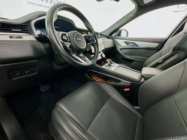 2024 Jaguar F-PACE P250 R-Dynamic S