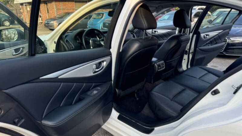 2021 Infiniti Q50 Luxe