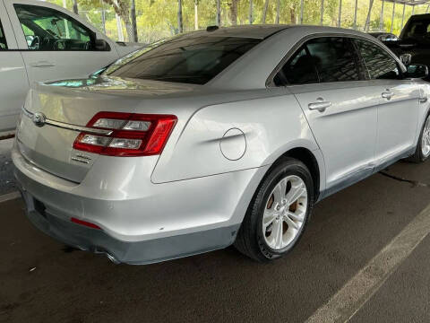 2013 Ford Taurus SEL