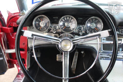 1963 Ford Thunderbird