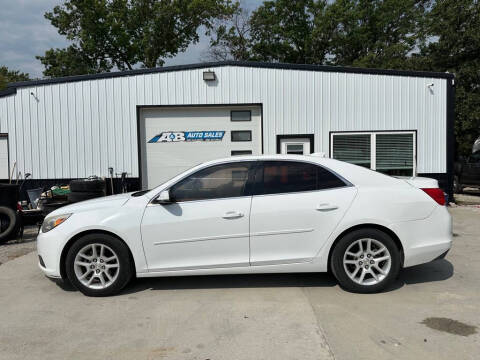 2015 Chevrolet Malibu for sale at A & B AUTO SALES in Chillicothe MO