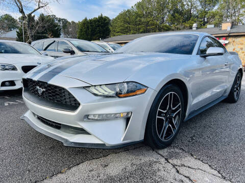 2018 Ford Mustang for sale at Classic Luxury Motors in Buford GA