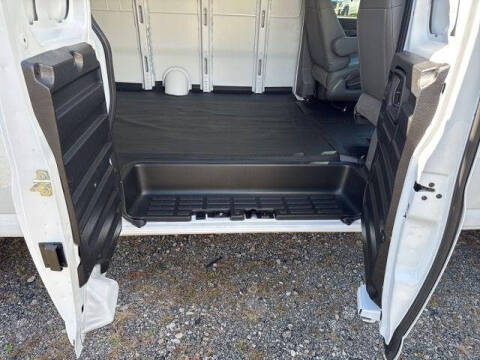 2025 GMC Savana 2500