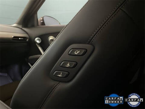 2024 Genesis GV60 Standard