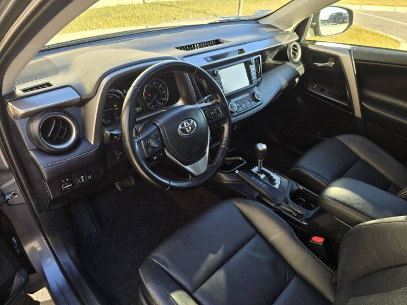 2016 Toyota RAV4 Hybrid Limited