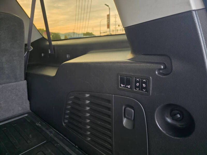 2016 Cadillac Escalade ESV Luxury Collection