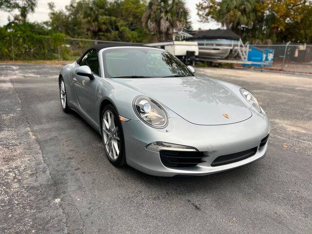2014 Porsche 911 Carrera 4