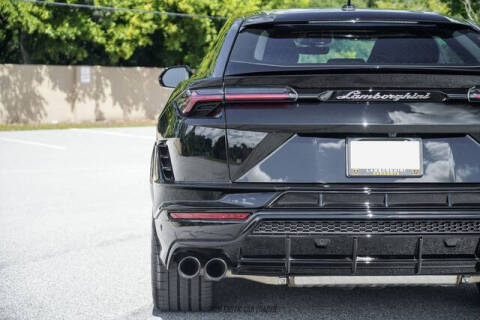 2024 Lamborghini Urus S
