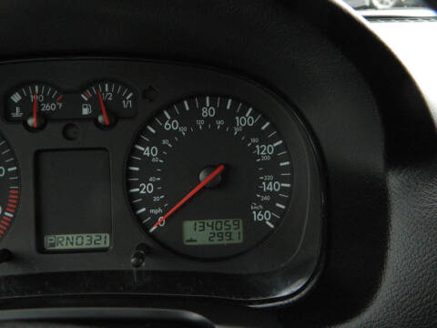 2003 Volkswagen Golf GLS