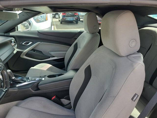 2023 Chevrolet Camaro LT